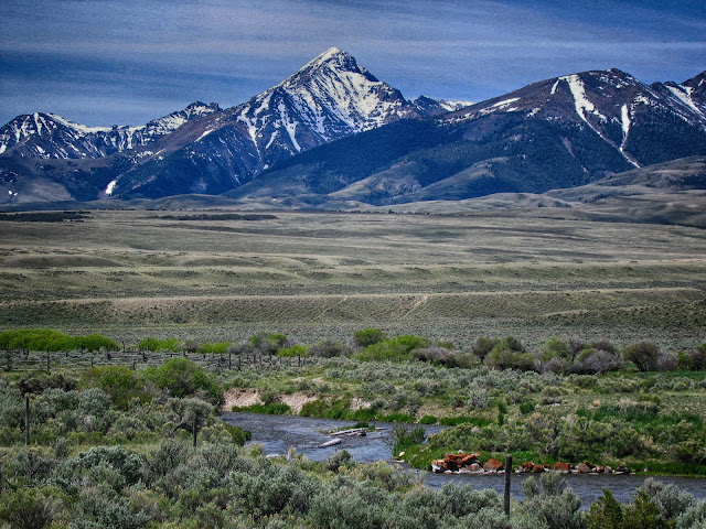 geology and landscape photos ©RocDocTravel.com