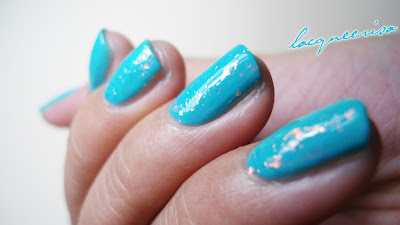 Flakes Glitter On Turquoise Polish