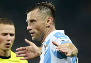 Ivica Olic Putuskan Pensiun Untuk Musim Depan