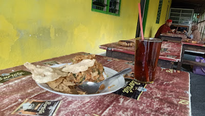 Melihat Warung Nasi Pecel Bariyem, saat Rumah Dijadikan Usaha Kuliner yang Selalu Ramai