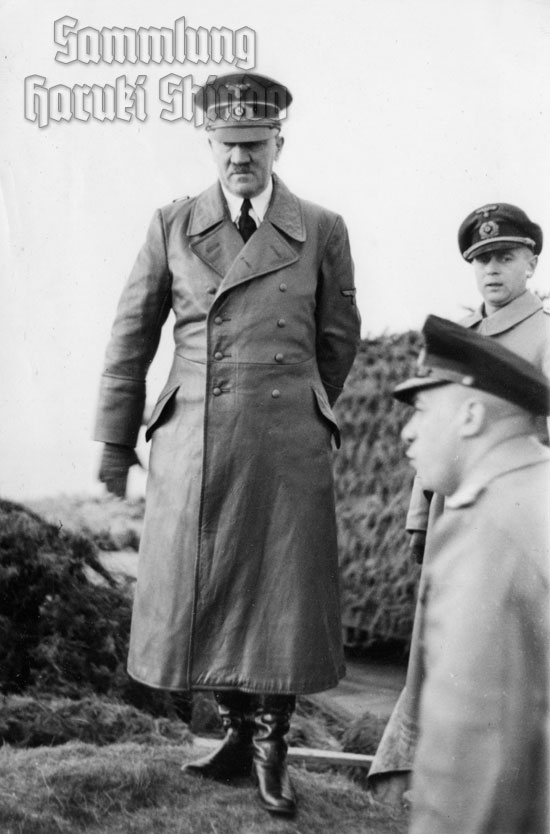 23 December 1940 worldwartwo.filminspector.com Adolf Hitler Fritz Todt Friedrich-Wilhelm Fleischer Cap Gris Nez