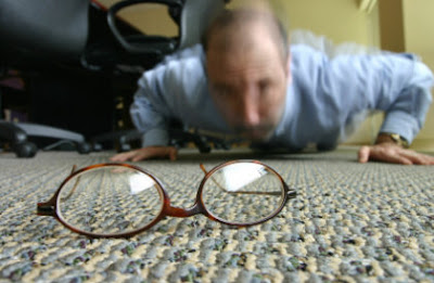 8 Common Habits That Can Damage Your Eyesight