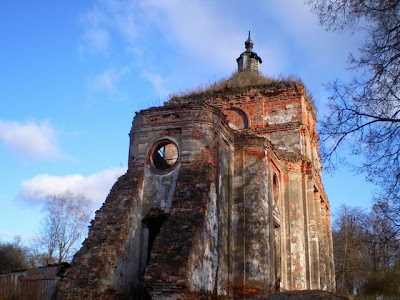 Заброшеный храм под Смоленском