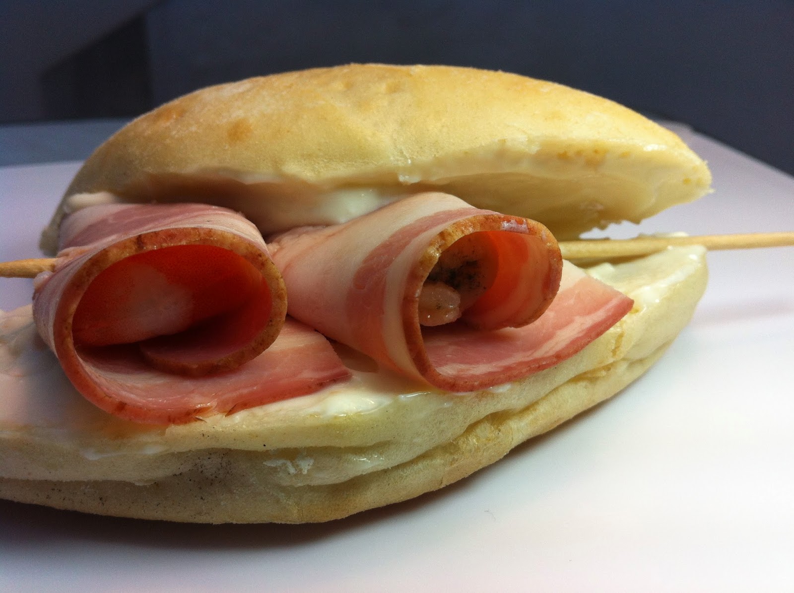  Montapincho de rollito de langostinos y bacon