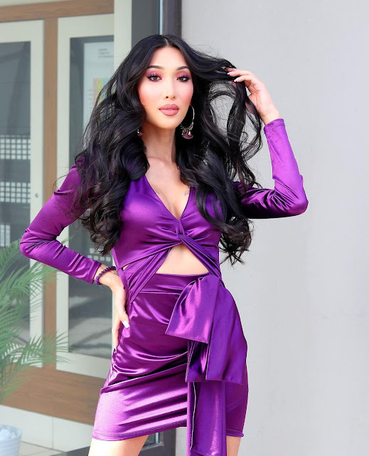 Julie Vu – Most Beautiful Transgender Woman Clothing Stylish