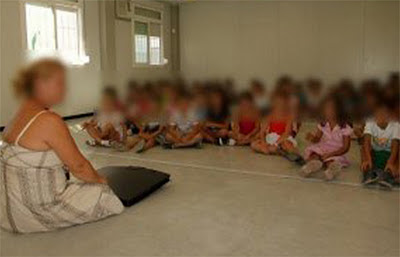 un grupo de niños del colegio La Campiña de la Estación de Cártama