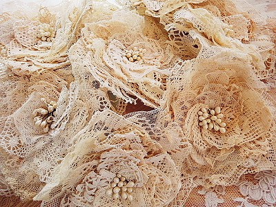 Craft Ideas Vintage Handkerchiefs on Rag Rescue  Craft Ideas For Using Vintage Fabric And Lace  No  2