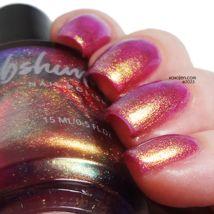 xoxoJen's swatch of KBShimmer Skiing Is Believing
