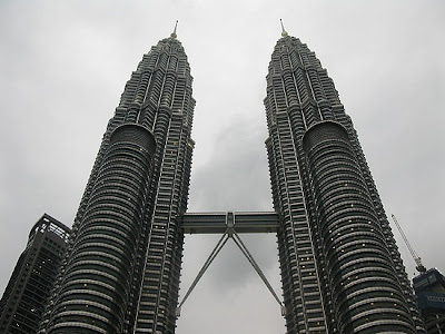Petronas tower kuala lumpur Wallpapers