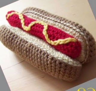 http://translate.googleusercontent.com/translate_c?depth=1&hl=es&rurl=translate.google.es&sl=auto&tl=es&u=http://www.stillvauriens.com/tutos/tuto-la-dinette-en-crochet-02-le-hot-dog/&usg=ALkJrhgiC0ex-H1jqc-QMeWum5n48sK7WA