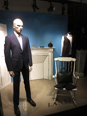 http://www.retailstorewindows.com