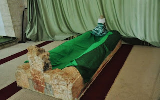 Makam Umar bin Abdul Aziz