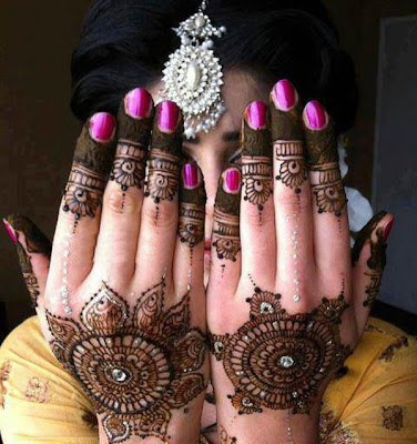 Unique & Stylish Henna Designs For EID & Weddings 2013