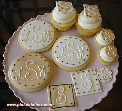 Cookies cakes and pastries wedding favors Edible items have always been 