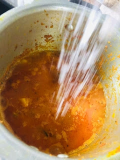 shajan-fali-aloo-ki-sabzi-with-onion-garlic-step-3(10,a)