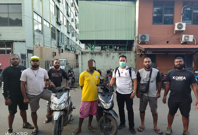 Polisi Tangkap Penadah Motor Hasil Curanmor di Dok V Jayapura.lelemuku.com.jpg