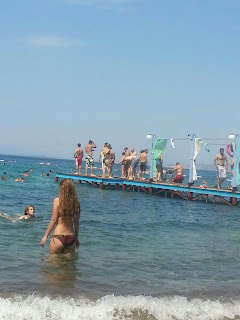 en güzel beachler, plajlar, temiz deniz, beyaz kumsal, mavi bayrak, dikili, çeşme, sole mare, çandarlı, deniz, kumsal, en güzel plaj, bozcaada, akbük,foça, mambo,deniz köy,hanedan,kayra,ayazma,en iyi deniz