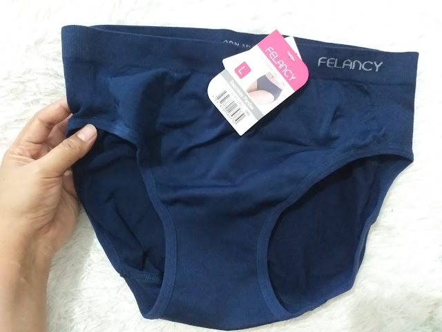 Dark blue underwear felancy