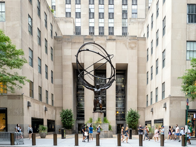 Atlas statue at NY