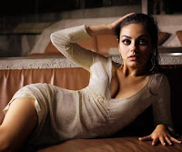 But we also need someone who is more than a friend I shotgun Mila Kunis ! 