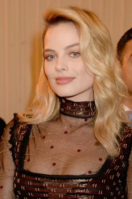 Sexy Of Margot Robbie ( Harley Quinn )