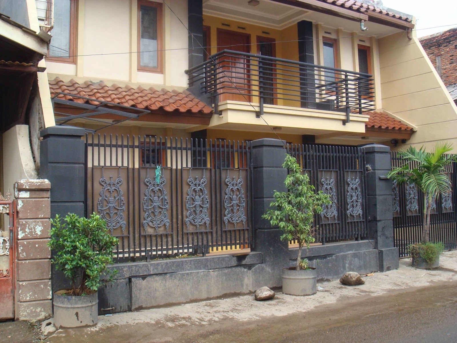 Tips Membuat Pagar Rumah Modern Minimalis - BENGKEL LAS ...