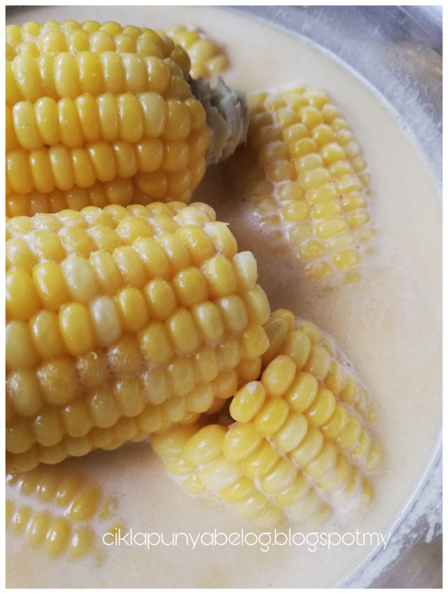 Jagung rebus susu viral yang senang dan sedap. Budak-budak 