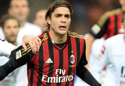 Alessandro Matri Yakin Bisa Bawa Milan Ke UCL