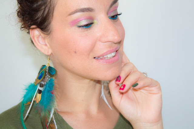 Make-up estival : kaki, magenta et une touche de turquoise