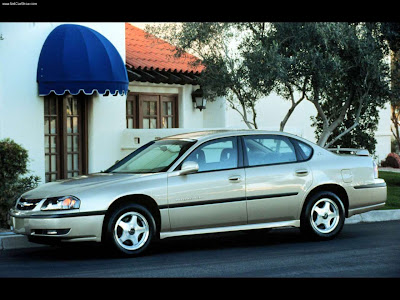 El nombre Impala resucitó para el año modelo 2000 en sustitución de la 