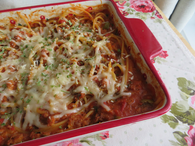 Baked Spaghetti and Meat Sauce