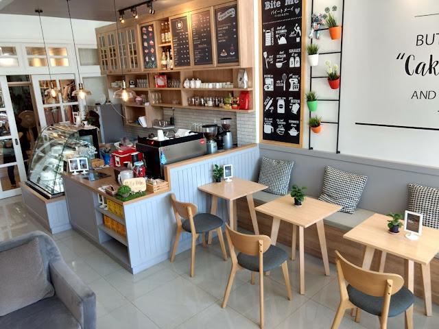 small space low budget small cafe interior design