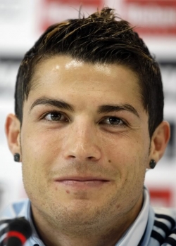 Cristiano Ronaldo Hairstyle ~ Wallpaper & Pictures