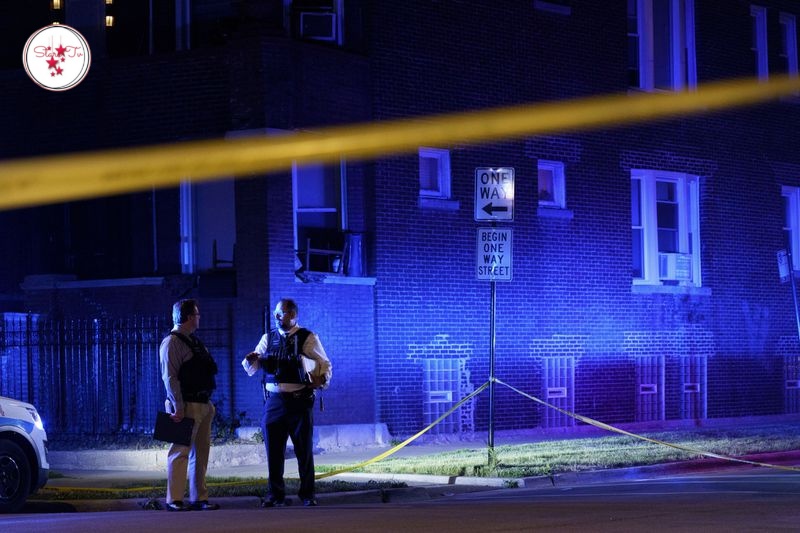 5 people shot close to Garfield Park