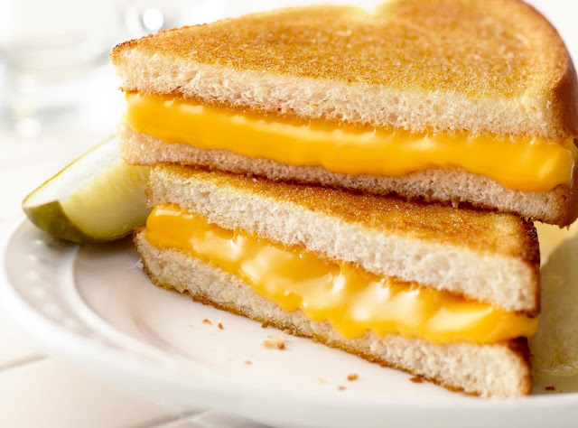 How to make the perfect cheese sandwich (2)