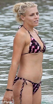 Courteney Cox Bikini Pics