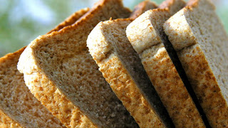 manfaat mengonsumsi roti tawar