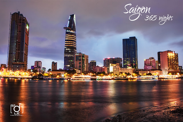 Saigon by night 