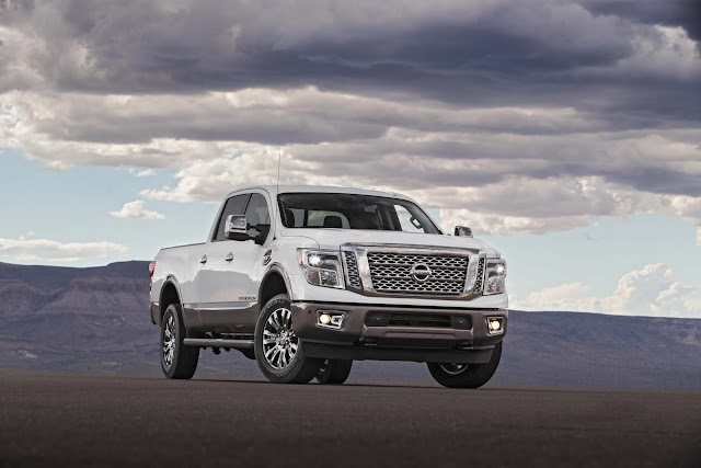 Super Pick Up Nissan Titan XD V-8 Platinum