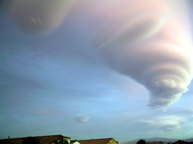 Cool Clouds over Palm Springs Seen On www.coolpicturegallery.net