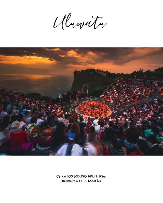 Lokasi Pura Luhur Uluwatu ini satu Kawasan dengan Pantai Dreamland yaitu di Pecatu, Kec. Kuta Selatan, kab. Badung. Untuk dapat memasuki objek pura Harga Tiket Masuk Pura Luhur Uluwatu ini sebesar Rp 30.000 untuk dewasa dan Rp 15.000 untuk anak-anak. Untuk dapat menyaksikan kesenian tari adat kecak ini wisatawan harus mengeluarkan lebih besar, yaitu sebesar Rp 100.000 tapi pastinya harga itu sesuai dengan pertunjukan yang akan sobat nikmati.