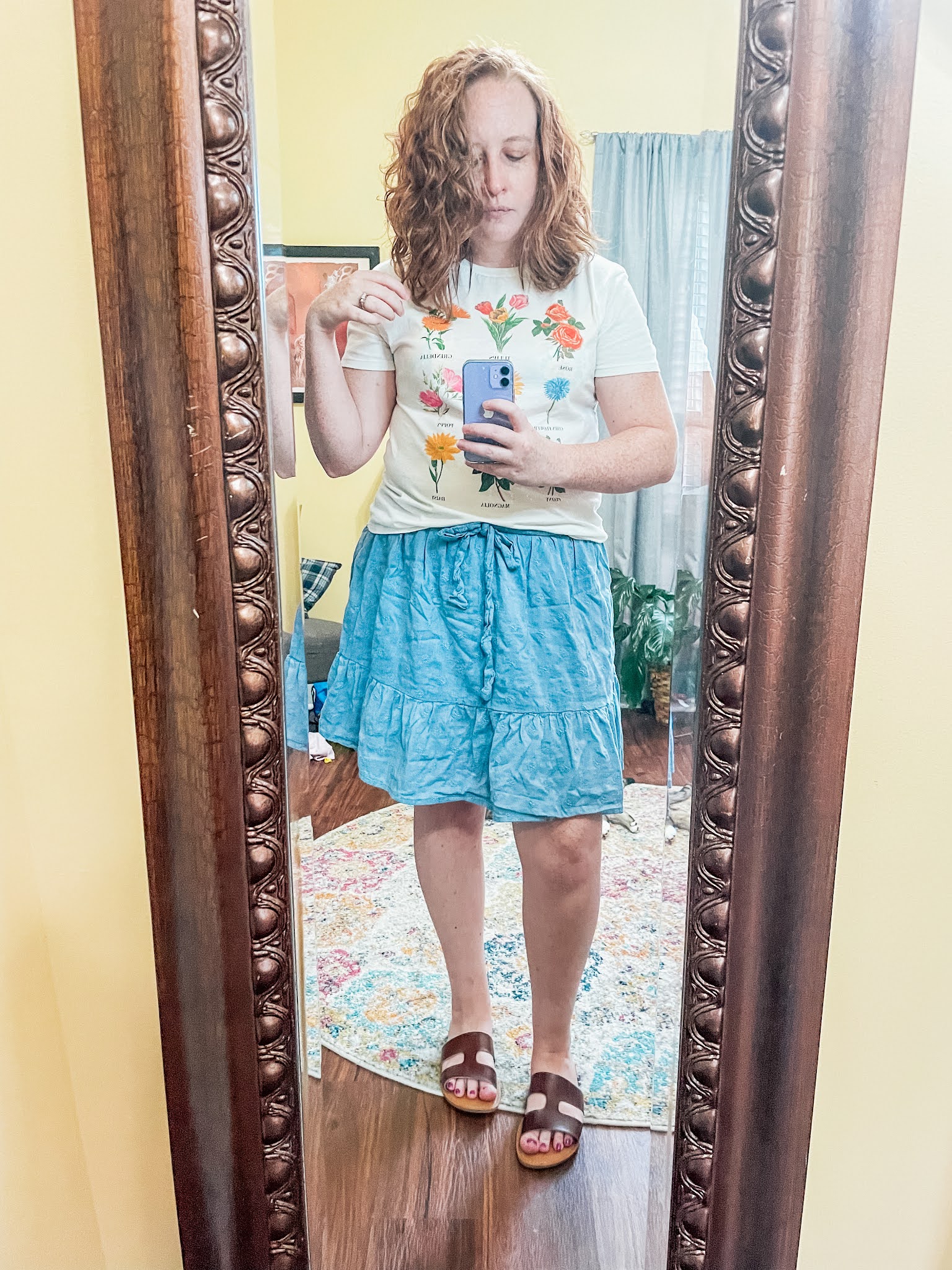 flower-graphic-tshirt-blue-skirt-sandals