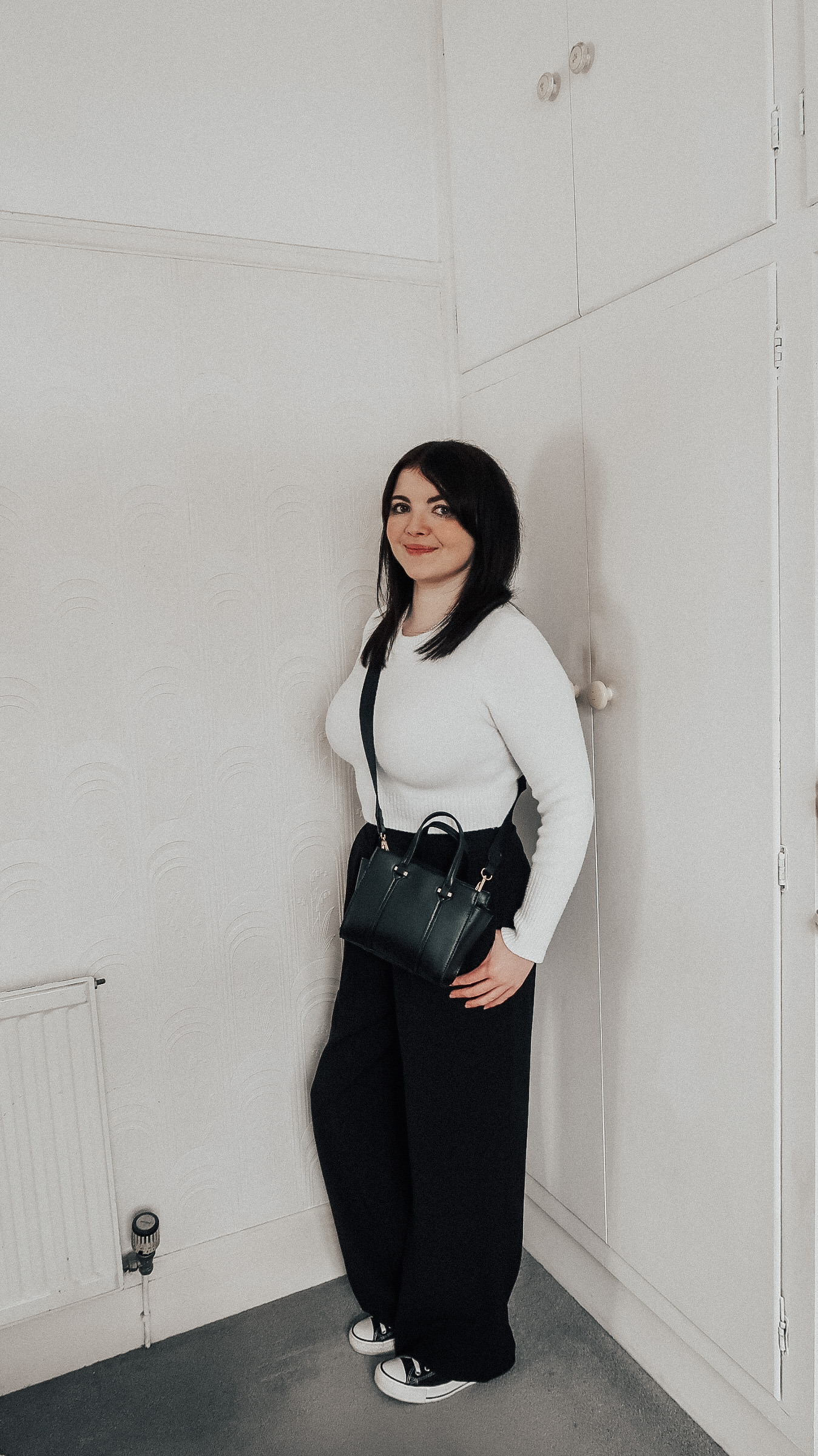 Black Trousers: 7 Fashionable Outfit Ideas For Any Occasion - Lucy Mary