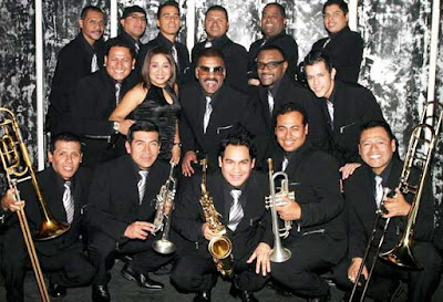 Foto de Orquesta Camaguey con traje negro