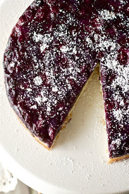 summer-food-ideas-recipes-THE 13 DELICIOUS RECIPES YOU WANT TO TRY-upside down cake-blueberry buttermilk upside down cake-party cake-Weddings by KMich-Philadelphia PA