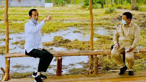 Gerindra Bicara Foto Lawas Prabowo dan Jokowi di Pilgub DKI