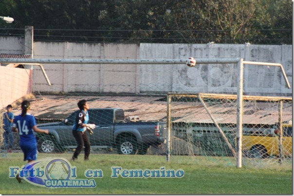 balon al angulo de amatitlan 1ro. gol