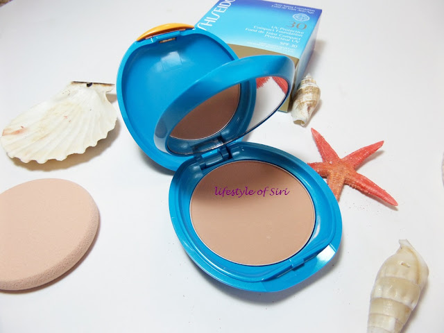 Shiseido SPF 30 Pudra (Shiseido UV Protective Compact Foundation)