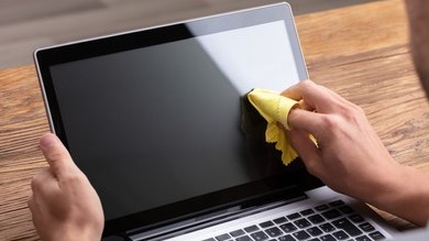 Cleaning the Laptop Screen