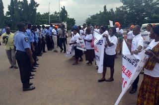 IN PICTURES: Another massive protest against Dino Melaye in Abuja